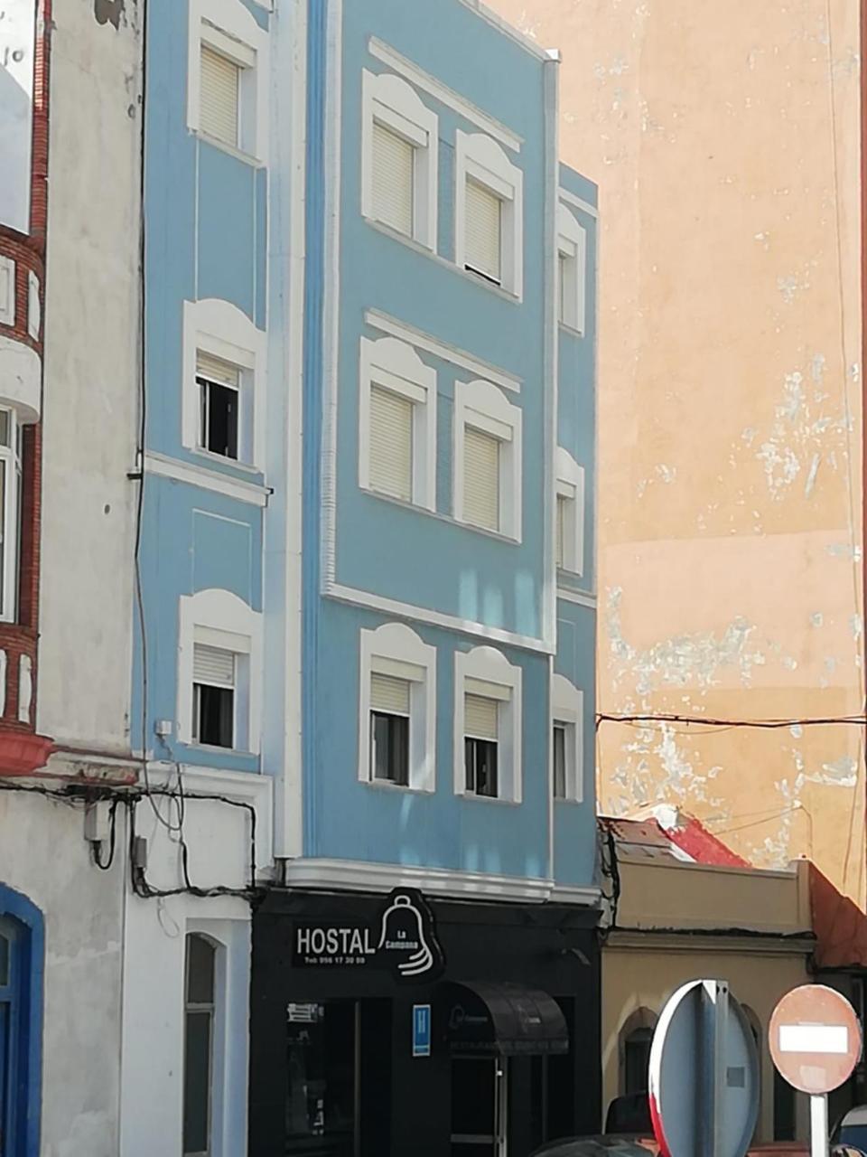 Hostal La Campana Ла-Линеа-де-ла-Консепсьон Экстерьер фото